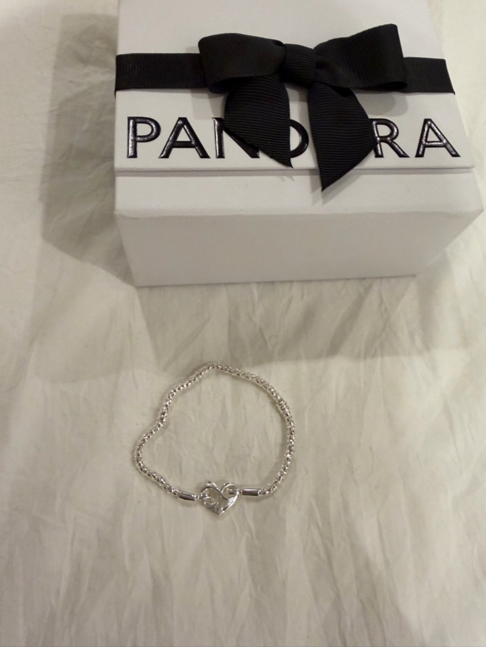 Pandora Silver Heart Charm bracelet- Silver